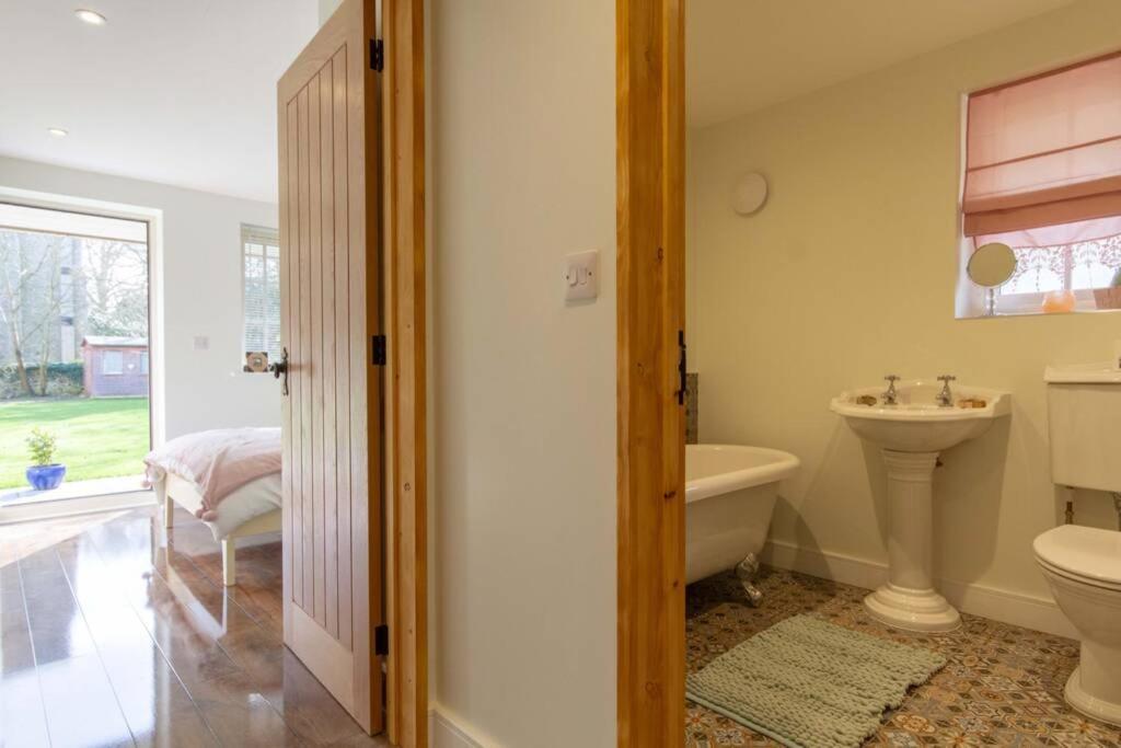 Breckland Cottage - Secluded Country Getaway Hockwold cum Wilton Εξωτερικό φωτογραφία